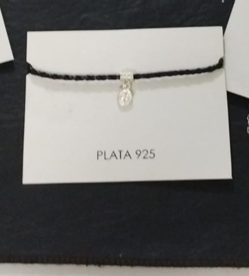 Pulsera dije san Benítez y cuero eco