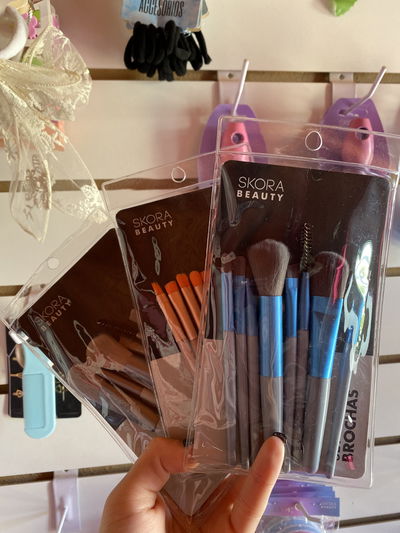 Brochas SKORA💘