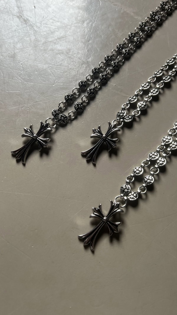 Collar Chrome Hearts