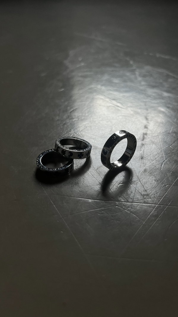 Anillo Chrome Hearts 'Forever Ring'