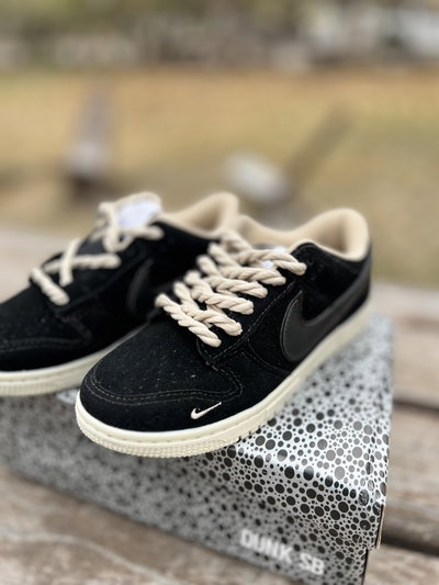 Nike Dunk gamuzadas negras IMPORTADAS