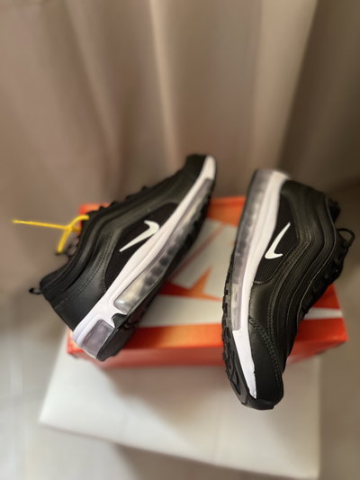 Nike Air Max negras (cápsula de aire) IMPORTADAS