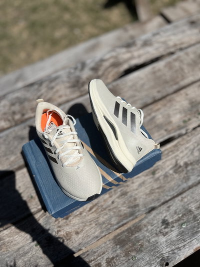 Adidas deportivas cremita IMPORTADAS 
