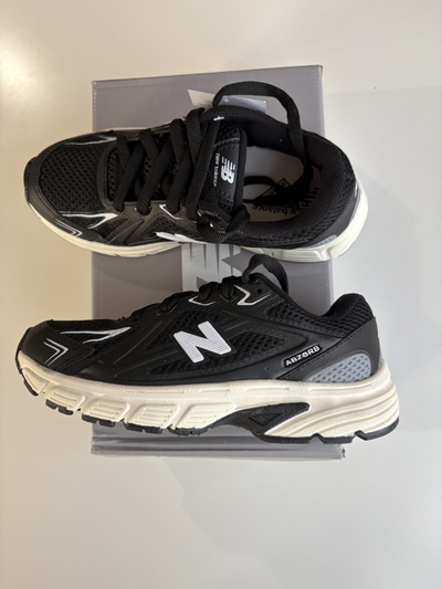 New Balance abzorb negras IMPORTADAS