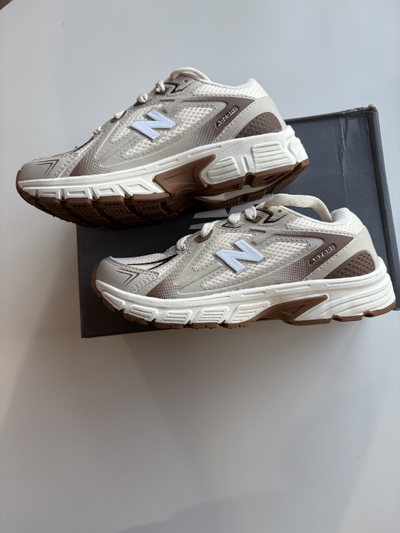 New Balance abzorb caramelo IMPORTADAS