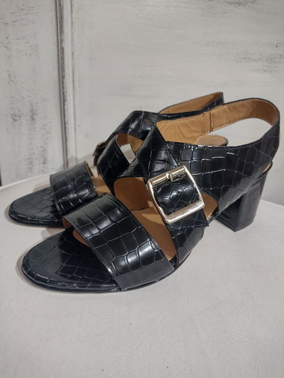 Cruz estilo 41-42-43