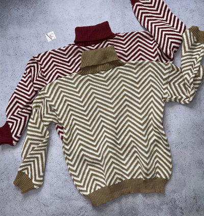 Sweter Polera