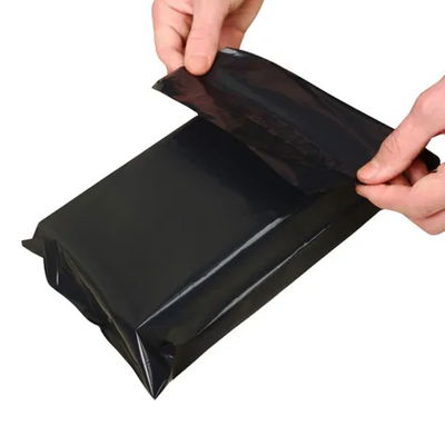 BOLSA ECOMMERCE NEGRA LISA N°2 30X40 CON ADHESIVO