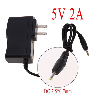 Fuente de alimentación 5v 2A 2.5*0.7 