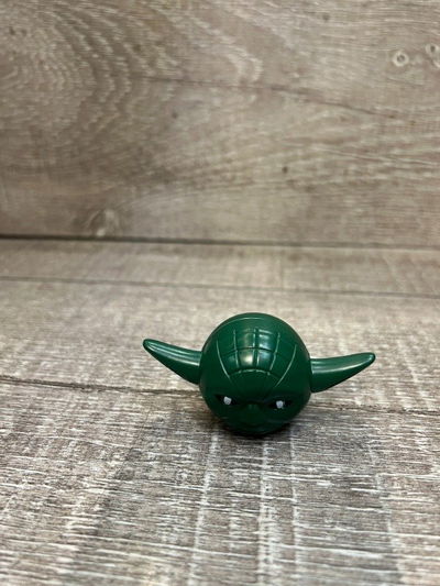 Picador Metal Baby Yoda