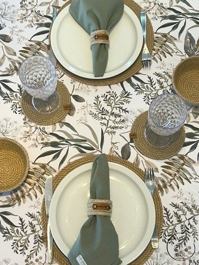 MANTEL GABARDINA "LIRIO" -  1.500 X 2.0 m