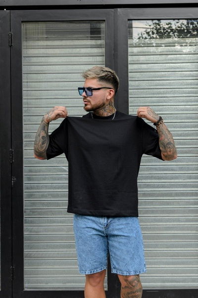 Boxy Fit - Negro