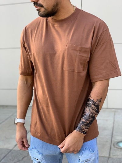 Remera Over Pocket - Marrón
