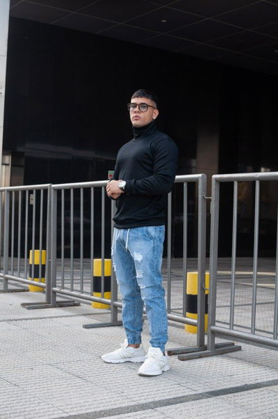 Polera Nórdica (con friza) - Negro