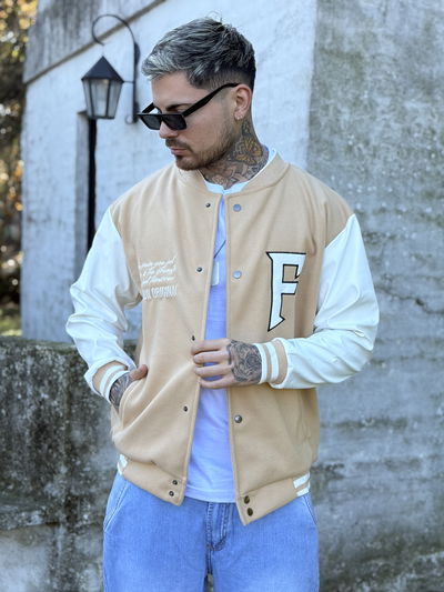 Campera Universitaria  - Beige