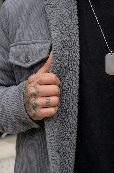 Camisaco Corderoy Con Corderito - Gris Topo