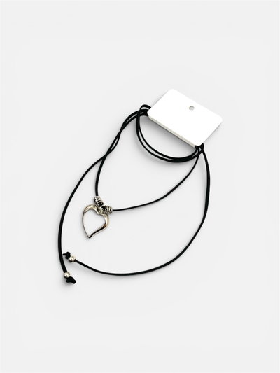 Chocker Lovely