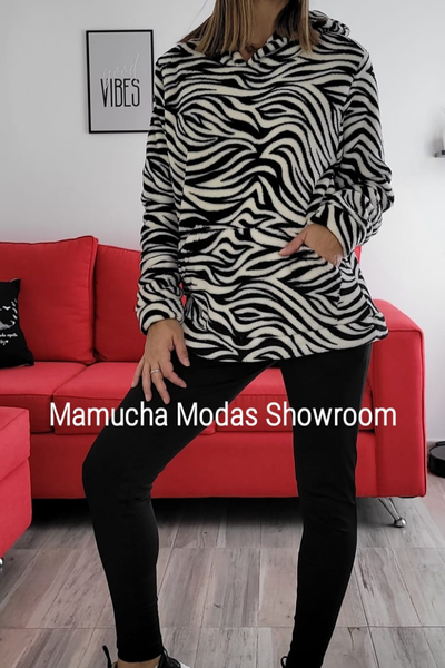 Buzo Carla