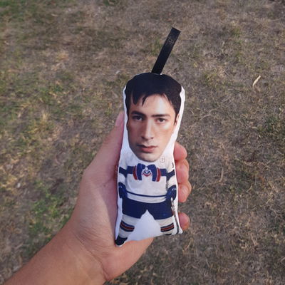 Mini almohadita Shane Heated Rivalry