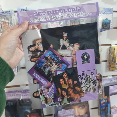 Set de papeleria katseye