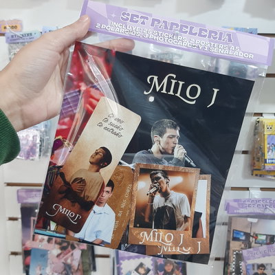 Set de papeleria Milo J