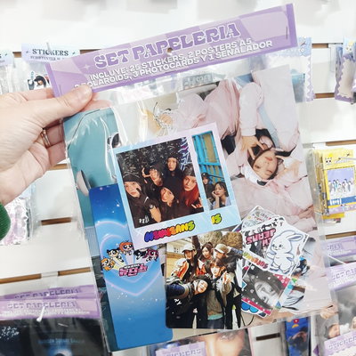 Set de papeleria newjeans