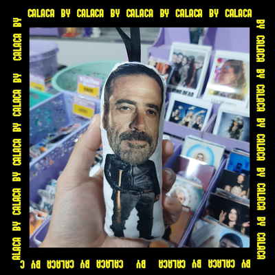 Mini almohadita Negan