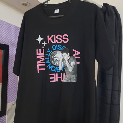 Remera HARRY STYLES Kiss All The Time. Disco, Occasionally