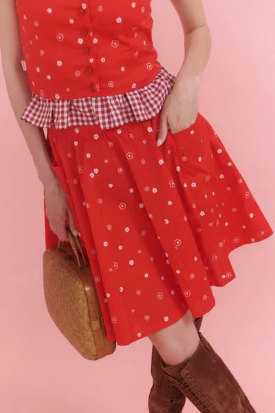 Falda corta Florcitas Roja