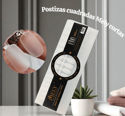 Postizas Mely cortas cuadradas x300