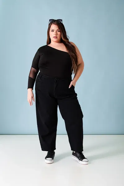 Slouchy curvy