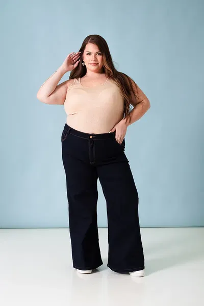 9242 Oxford Oscuro Curvy