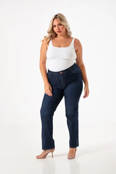 9245 Pantalón Recto Curvy