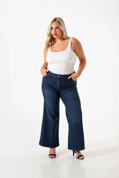 9246 Oxford Jean Curvy