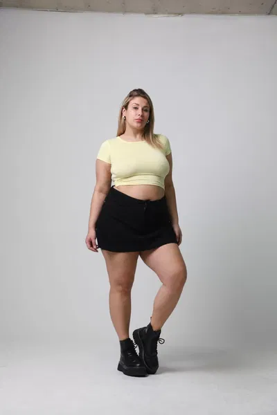 SHORT POLLERA CALICE NEGRO rigido