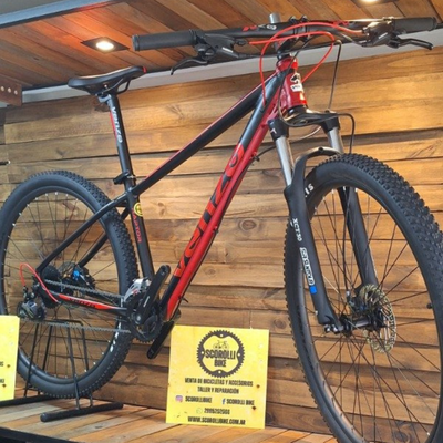 Venzo Raptor 18V negro + rojo