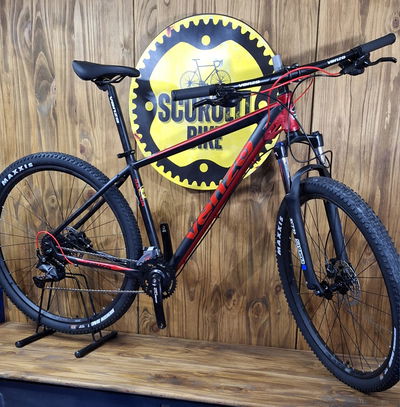 Venzo Raptor 18V negro + rojo