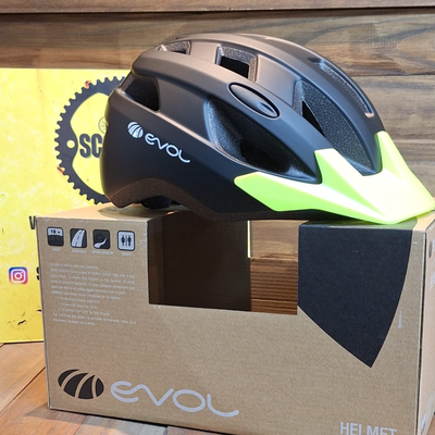 Casco Evol