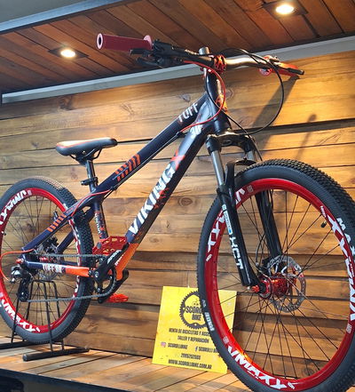 Viking Tuff 1x8 color roja