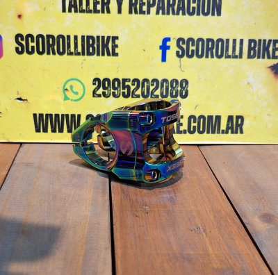 Stem Tossek tornasolado