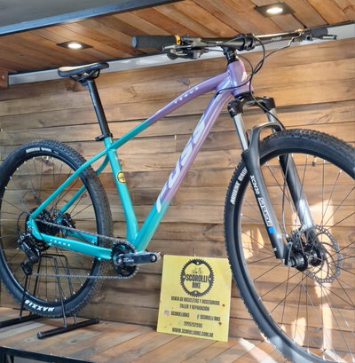 Fuss Venus 1x9 Shimano Cues verde+lila