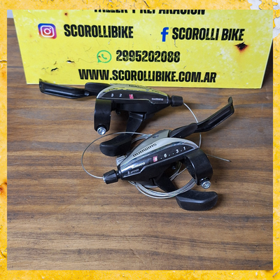 Manija integrada Shimano 3x8 ST-EF65 