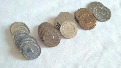 Set de monedas varias 1-2-5-10-25 sobre con 25 unidades