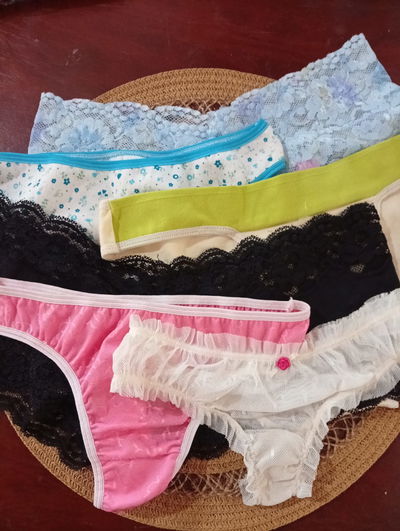 Vedetinas y colaless surtidas por docena