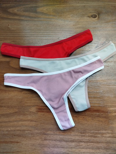 Colaless de Morley x3