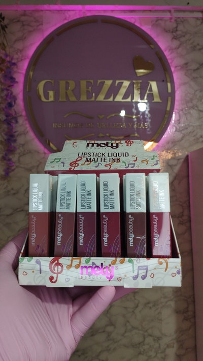 Lip gloss Mely