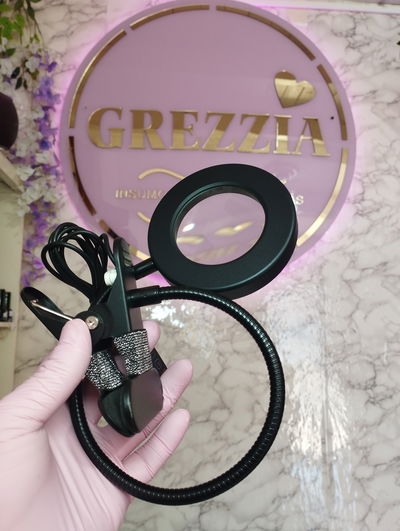 Lámpara led con lupa 