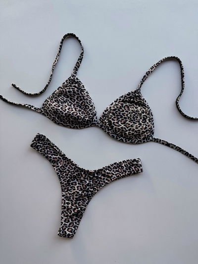 ÚLTIMAS UNIDADES - Bikini Safari (bombi chica)