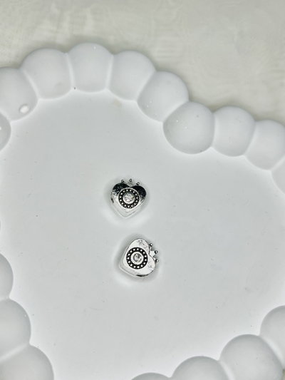 Charm Corazon Pando