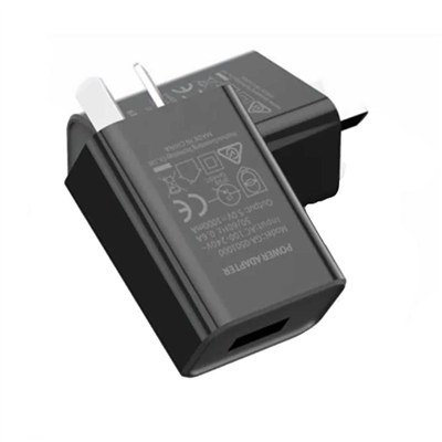 32700- Fuente USB plastica MKP 5V x 2.5A 12.5Watts